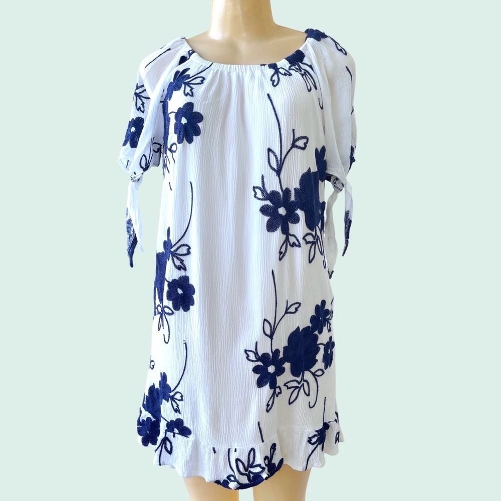 LIV Los Angeles Small White Navy Embroidered Floral Shift Dress Tie Sleeves
